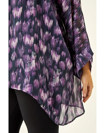 Roman Curve Swirl Print Metallic Top