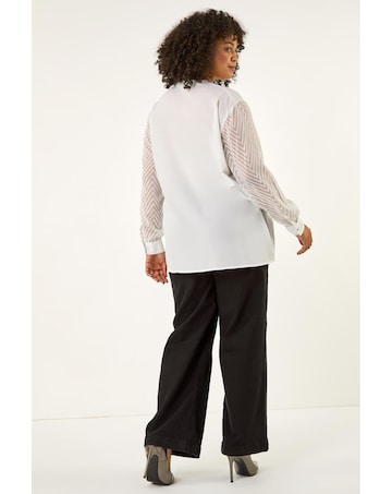 Roman Curve V-Neck Button Up Blouse