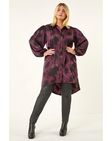 Roman Curve Print Buttoned Blouse