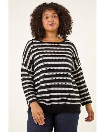 Roman Curve Crochet Stripe Knit