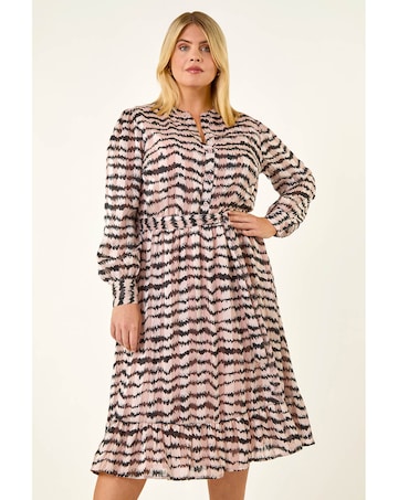 Roman Curve Animal Print Midi Dress
