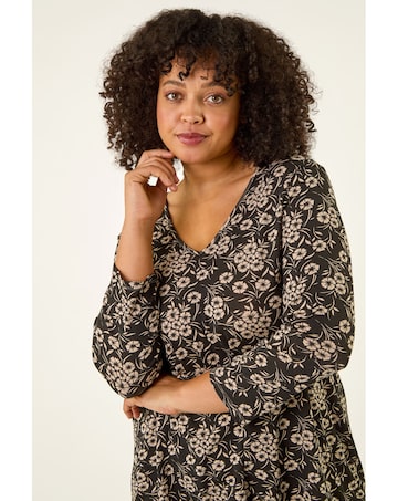 Roman Curve Floral V-Neck Stretch Top