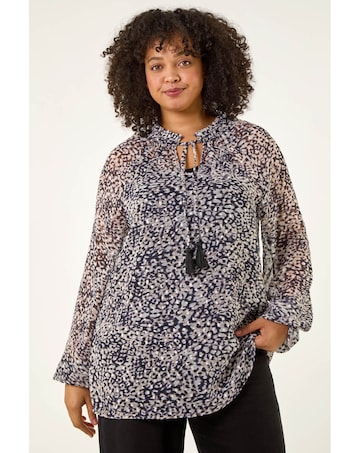 Roman Curve Georgette Keyhole Top