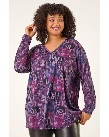 Roman Curve Printed Stretch Tunic Top