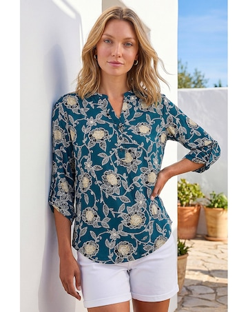 Roman Textured Floral Notch Neck Top