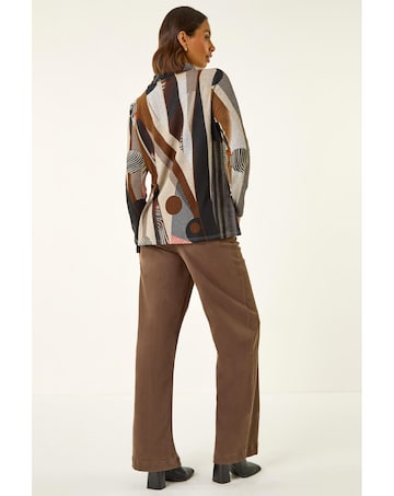 Roman Abstract Print Snit Top