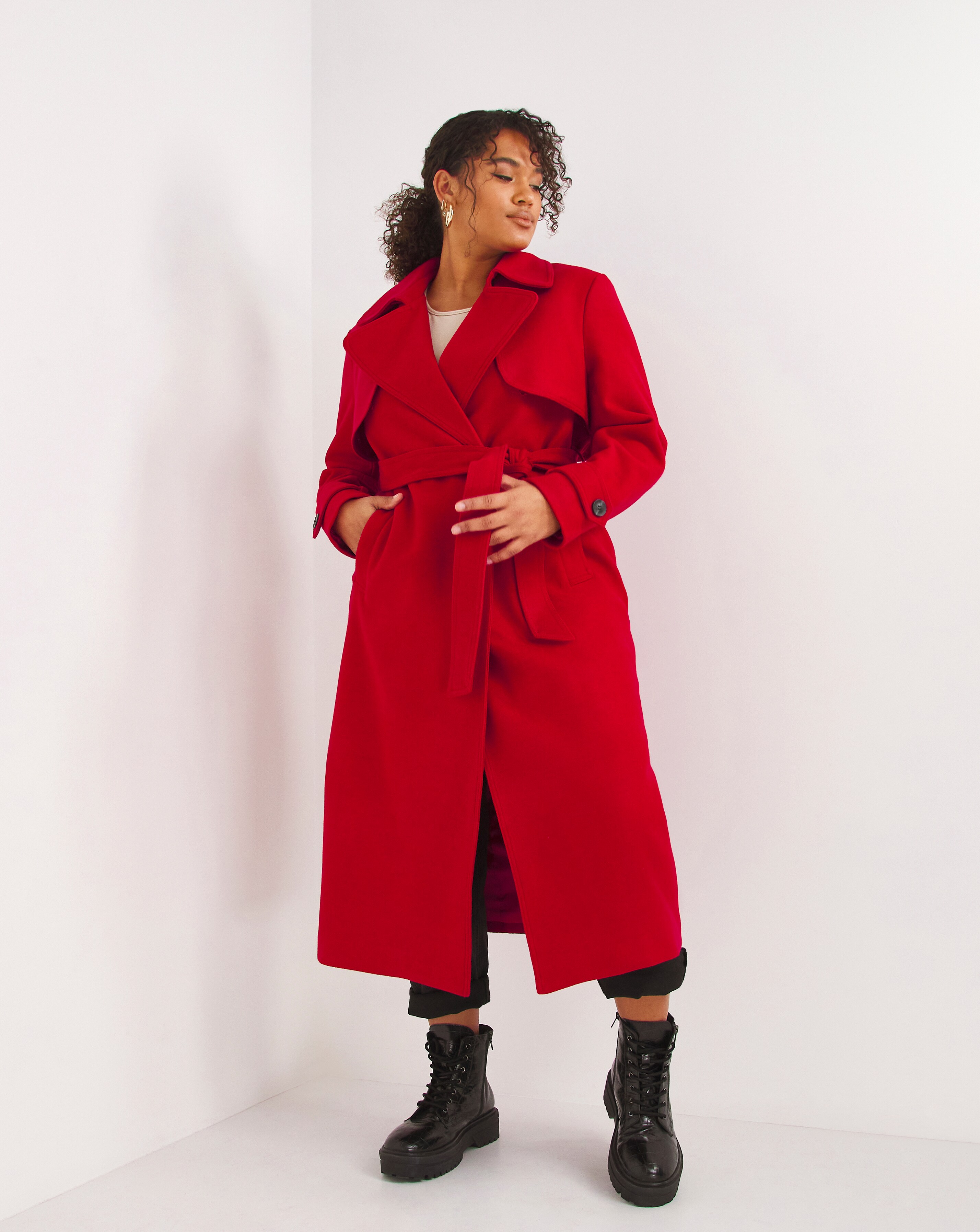 Trenchcoat red sales