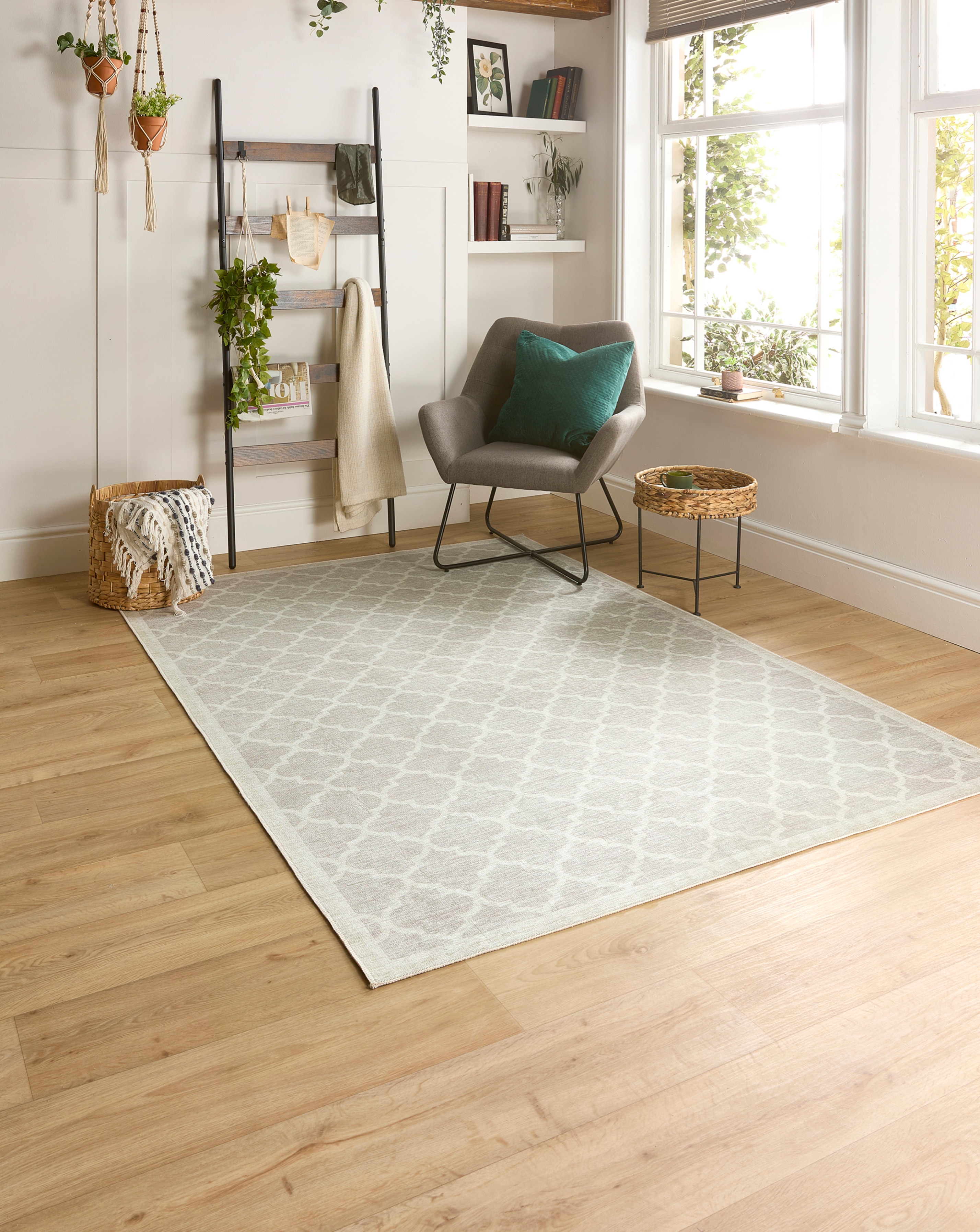 New In - Chateau Washable Easy-Care Rug