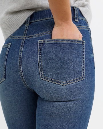 Vintage Blue 24/7 Skinny Jean