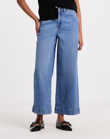 Light Wash Authentic Crop Wide Jeans