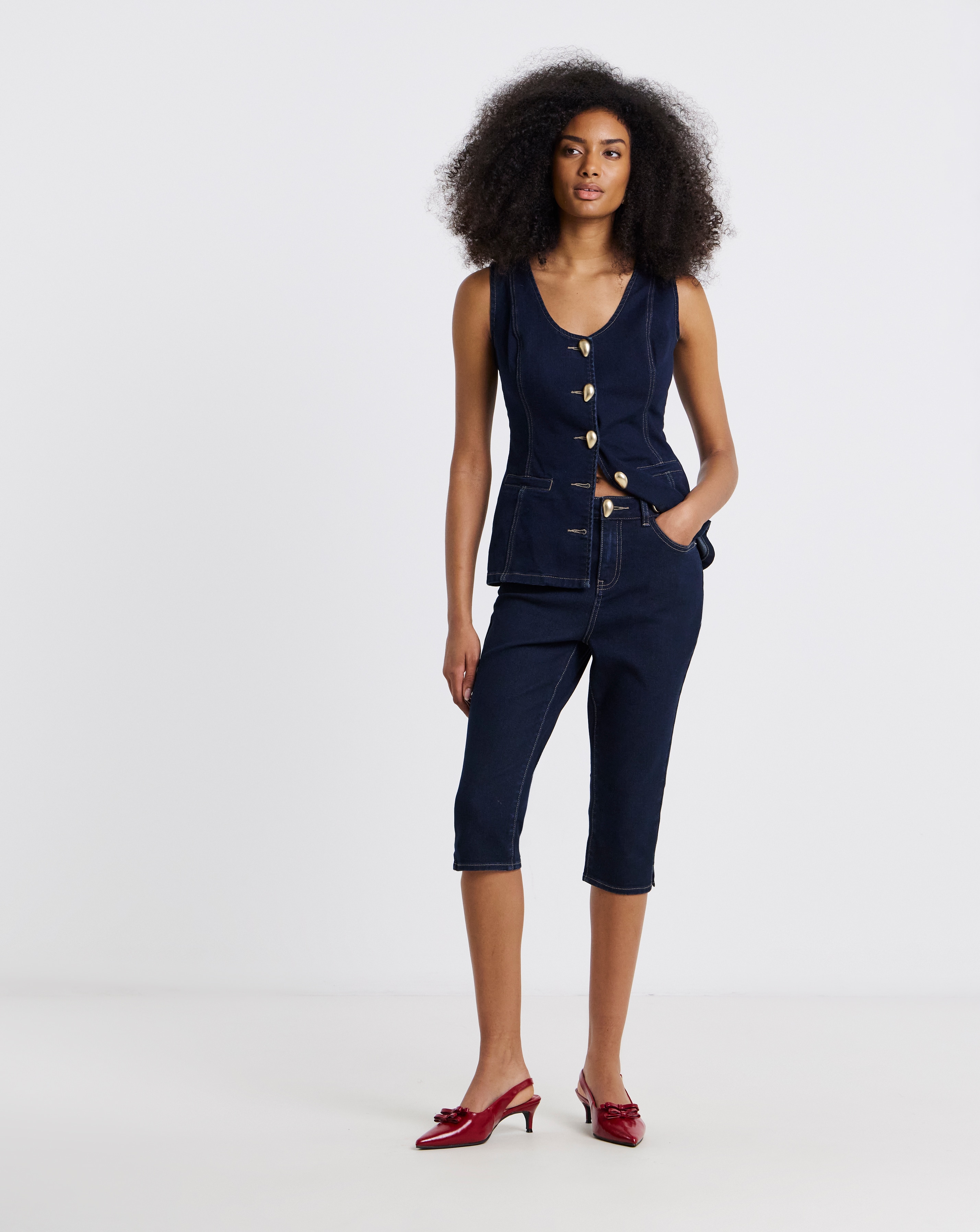 New In - Indigo Capri Jeans Co Ord