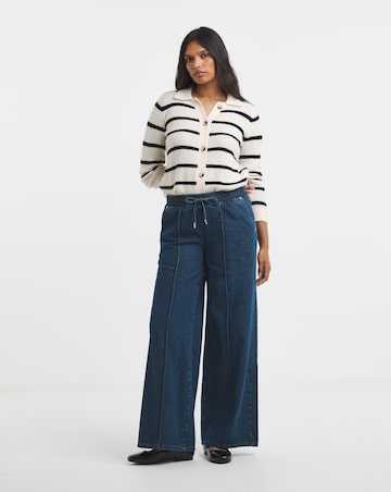 Mid Blue Pintuck Wide Leg Jogger Jean