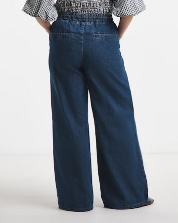Mid Blue Pintuck Wide Leg Jogger Jean