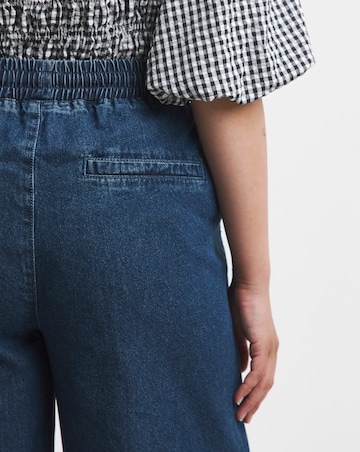 Mid Blue Pintuck Wide Leg Jogger Jean