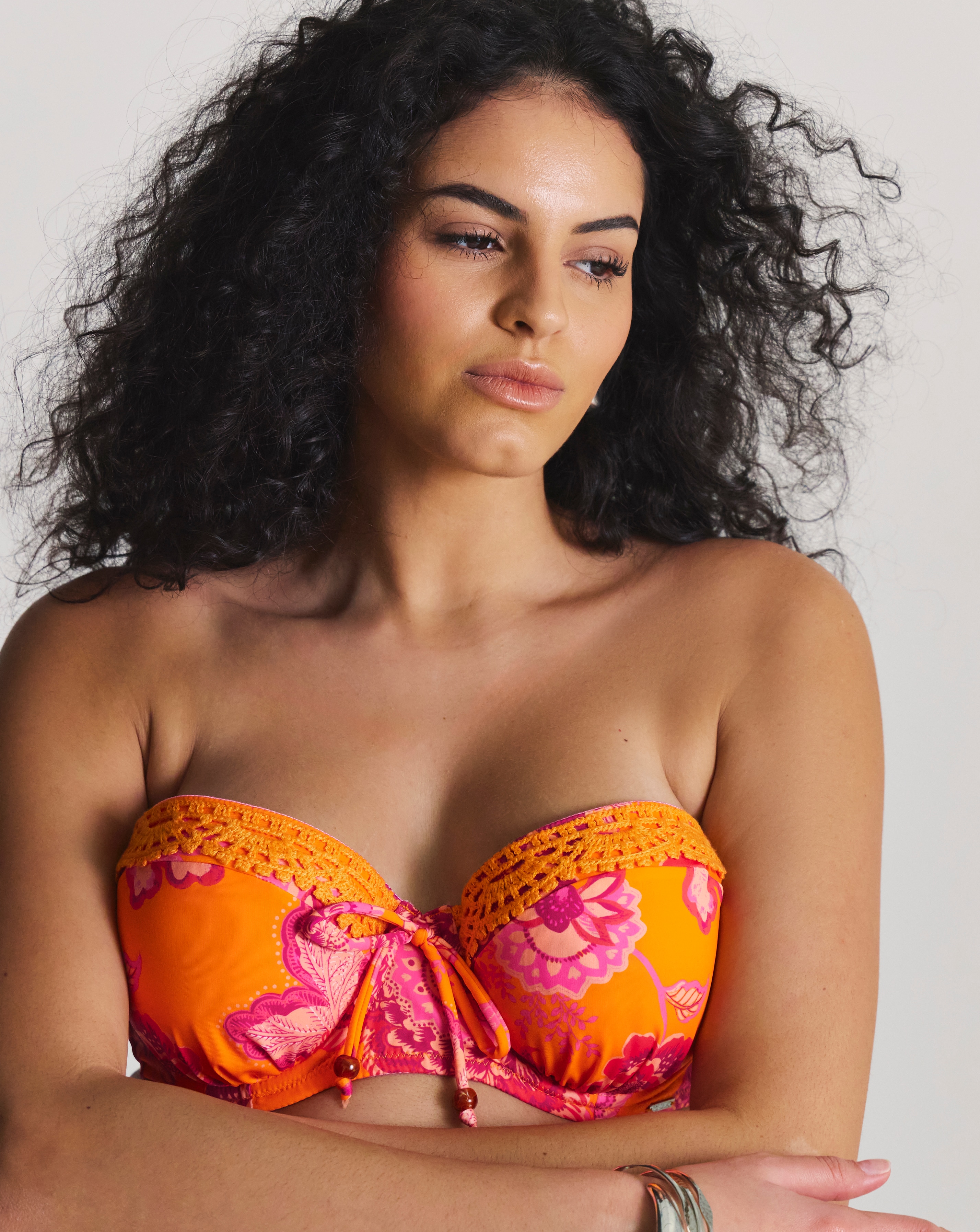 New In - Underwired Bandeau Bikini Top