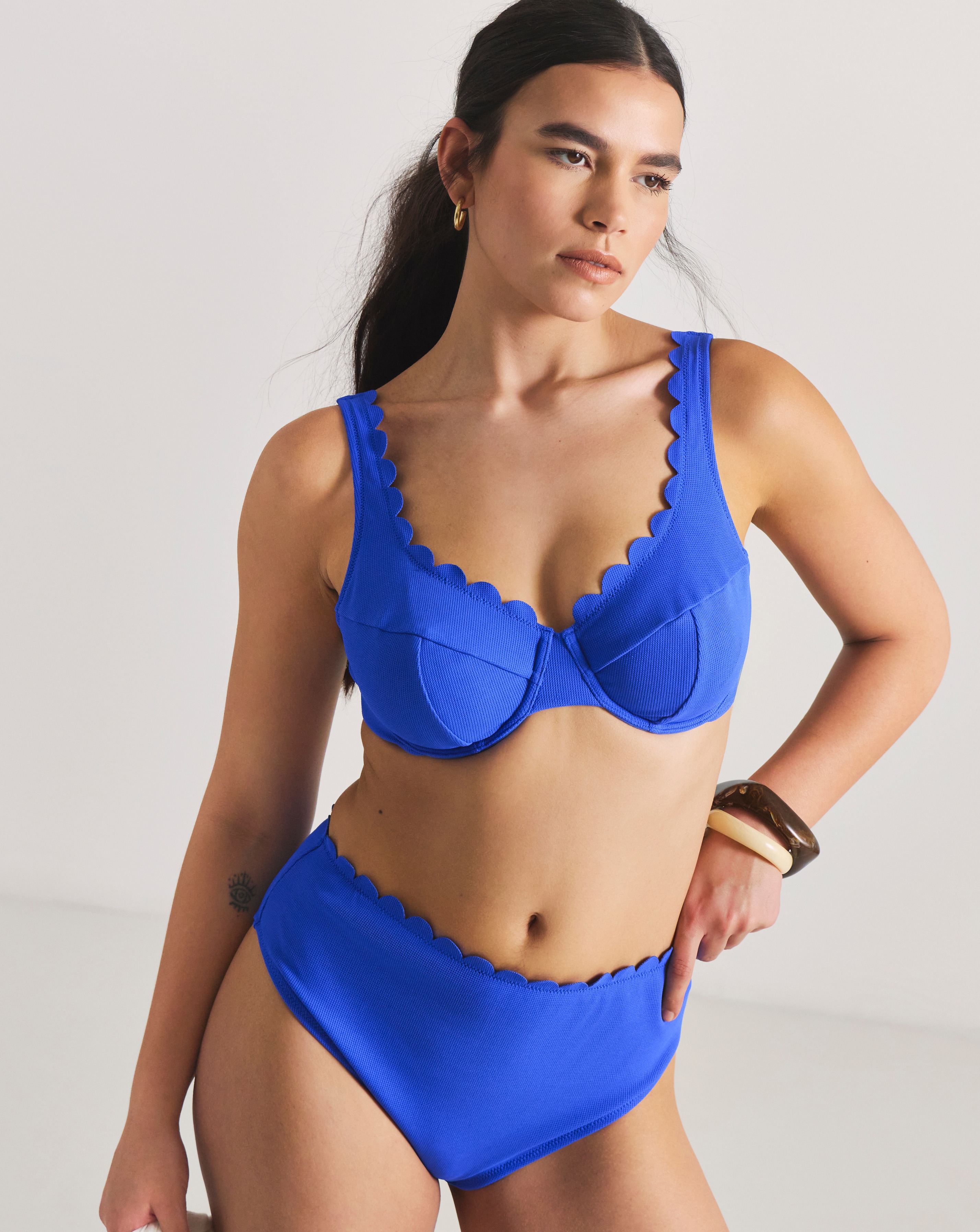 New In - Scallop Edge High Waist Bikini Bottoms