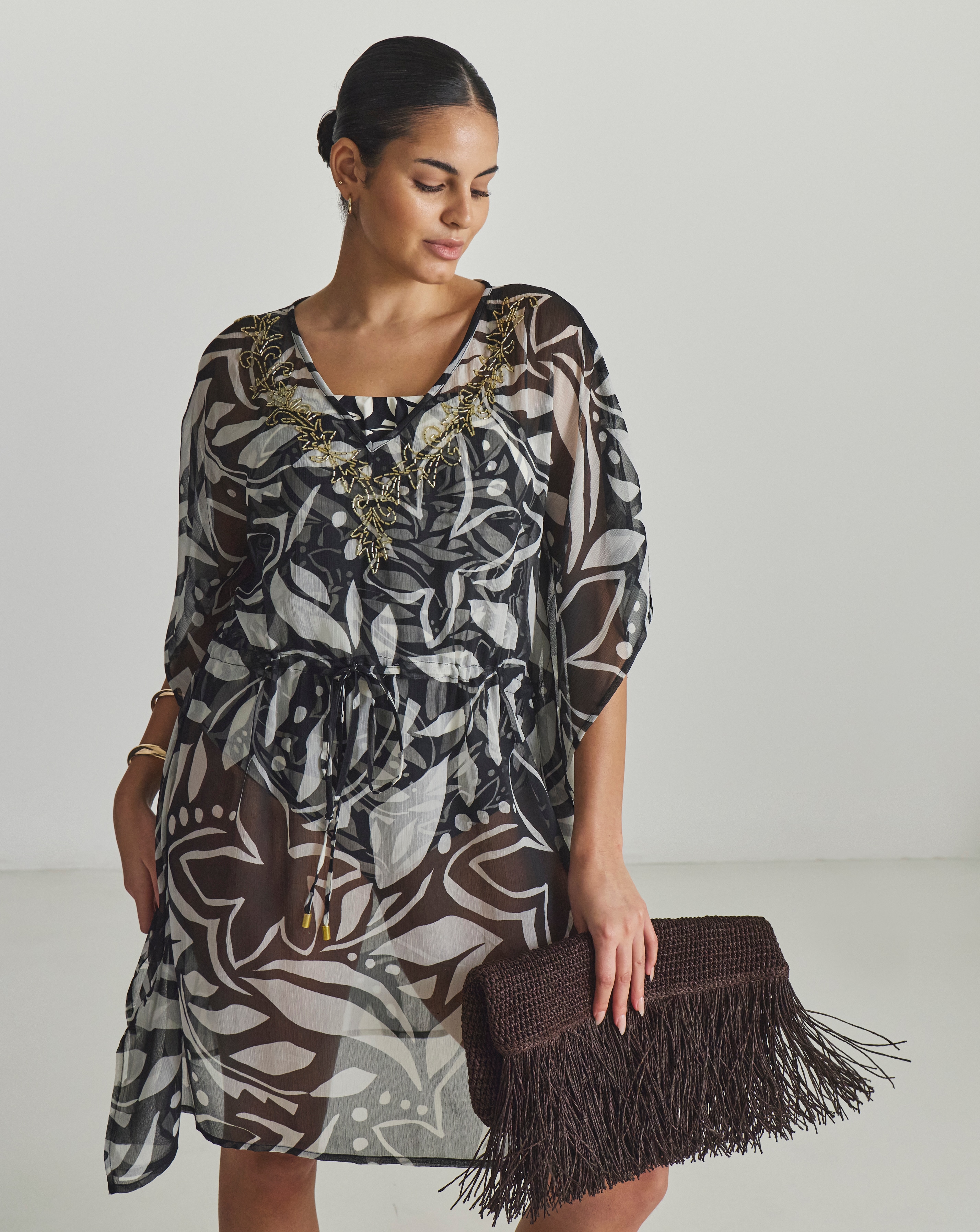 New In - Magisculpt Embellished Kaftan
