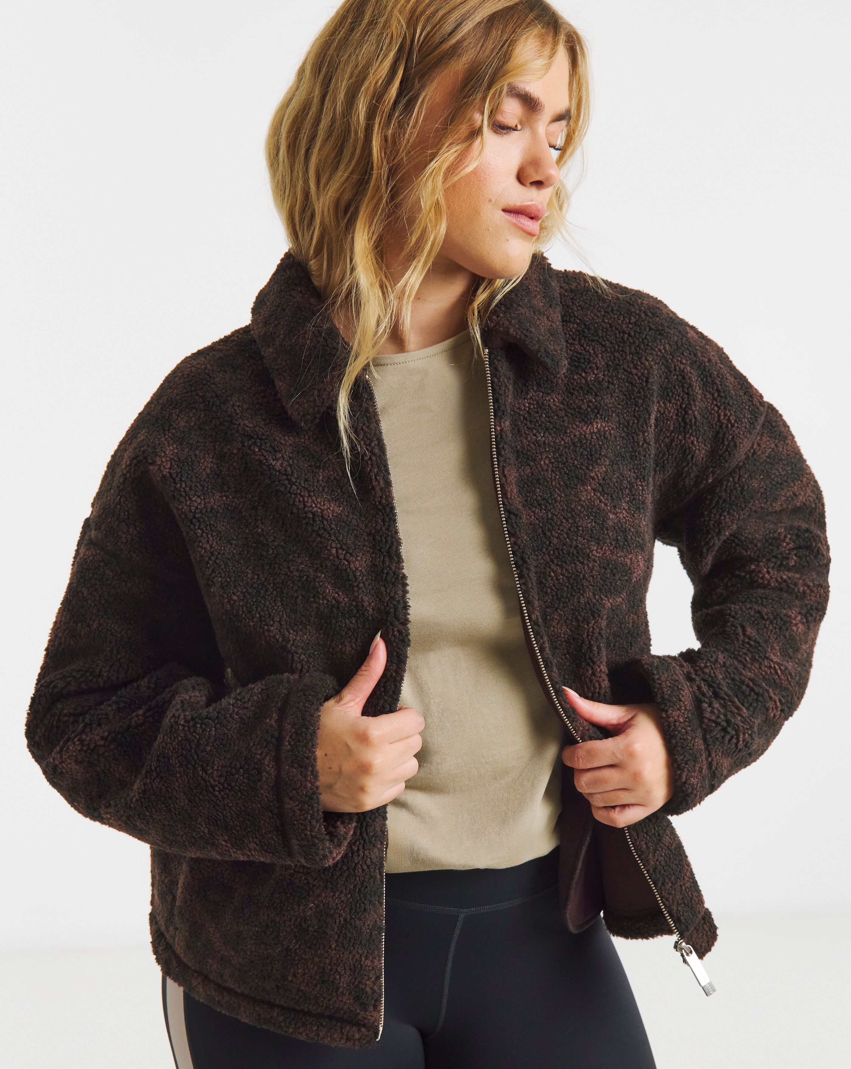 New In - Sweaty Betty Collared Printed Fleece