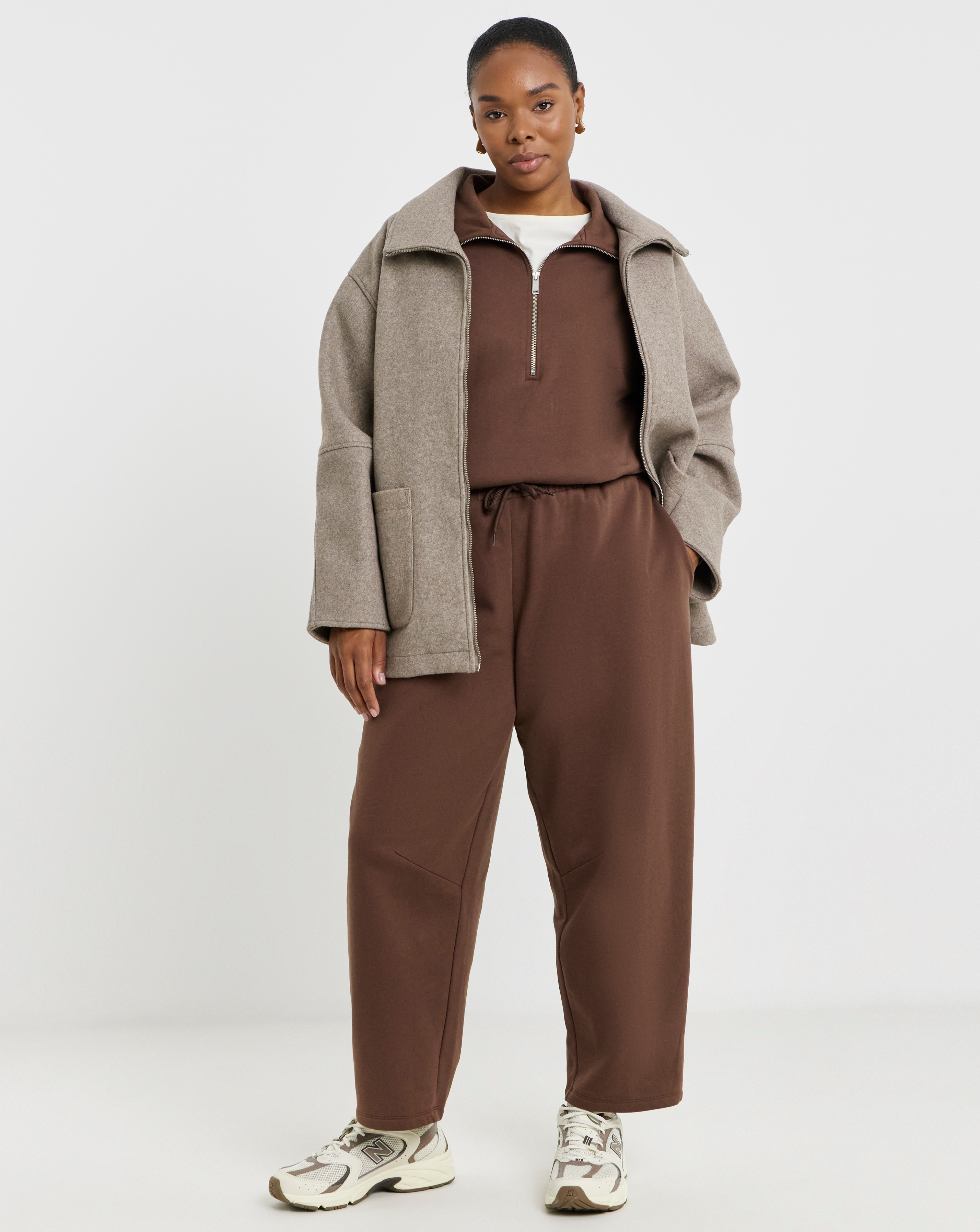 New In - Barrel Leg Jogger