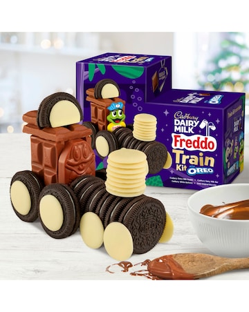 Cadbury Dairy Milk Freddo & Oreo Biscuit Train Kit