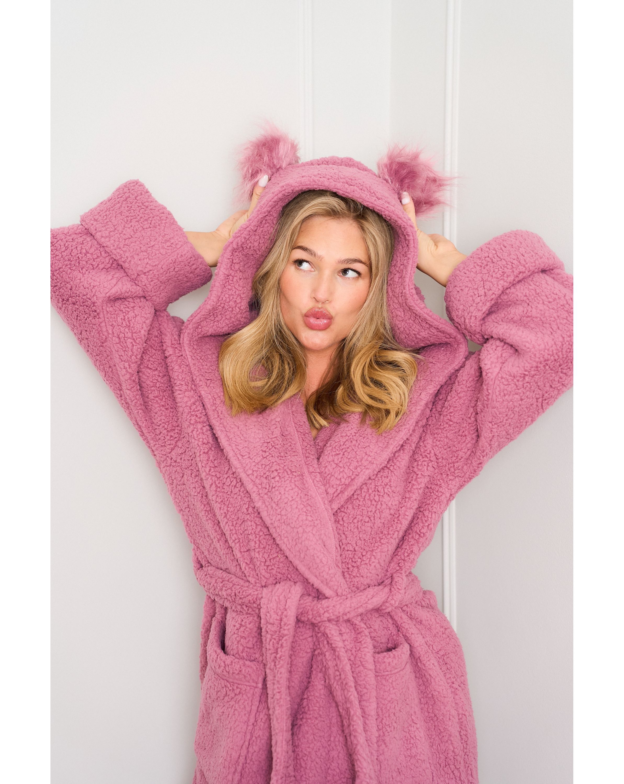 New In - JimJamTheLabel Novelty Lambi Robe