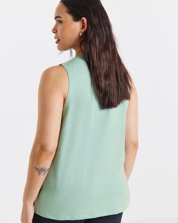 Under Armour Rival Muscle Tank