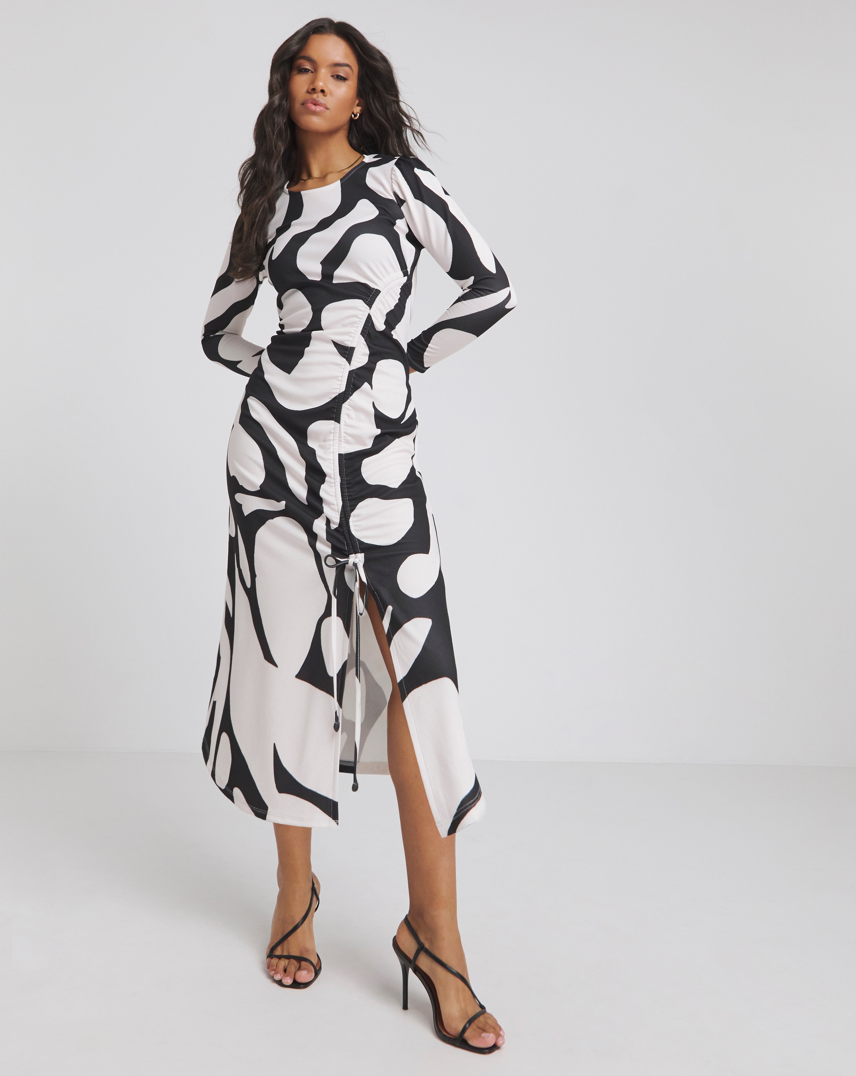 Simply Be - Women's Scuba Crepe Ruched Midi Dress - Size 20 - Mono - 98% Polyester 2% Elastane