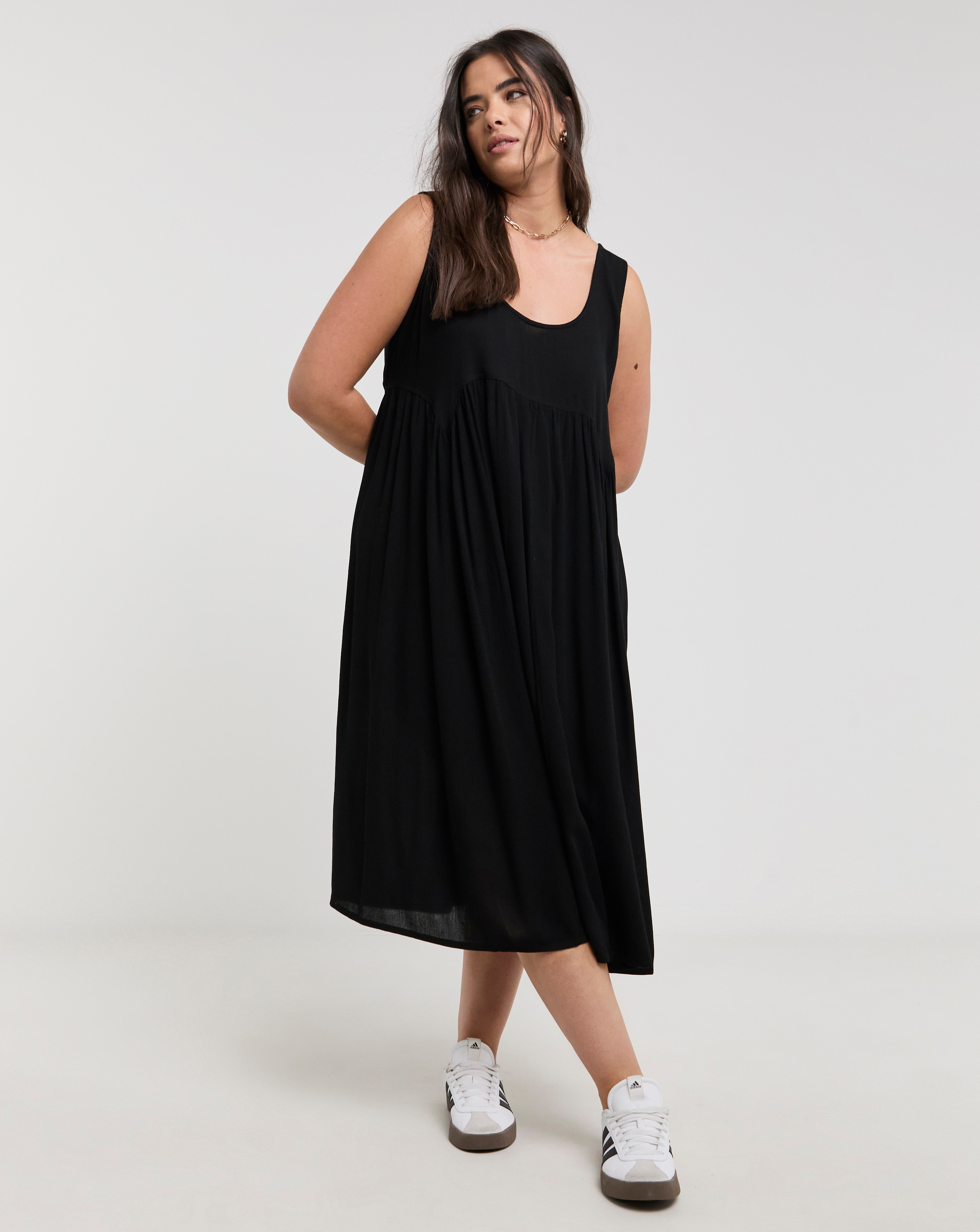 Simply Be - Women's Black Crinkle Midi Sundress - Size 10 - Black - Ecovero TM Viscose - Sustainable