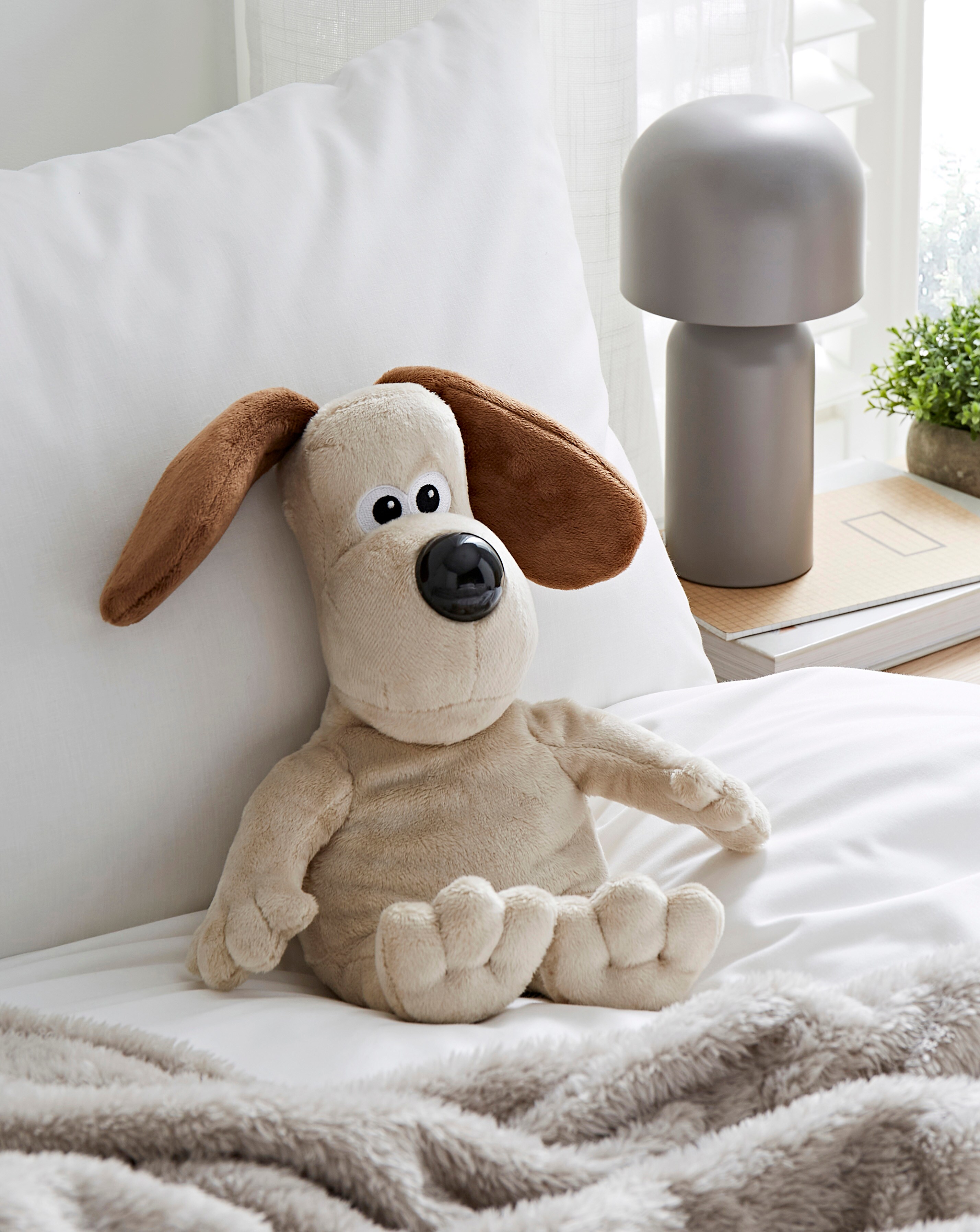 New In - Warmies Heatable Gromit Plush