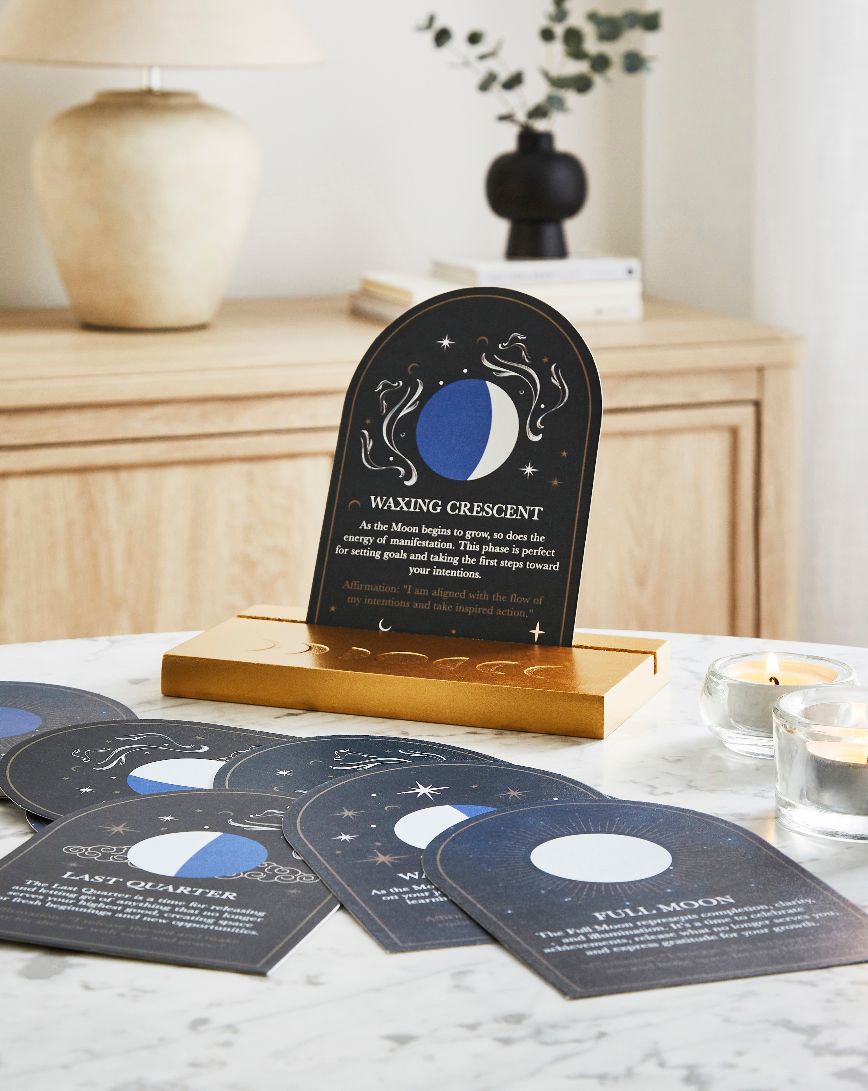 New In - Set of 8 Moon Cards with Stand