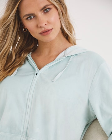 pretty secrets velour zip gown
