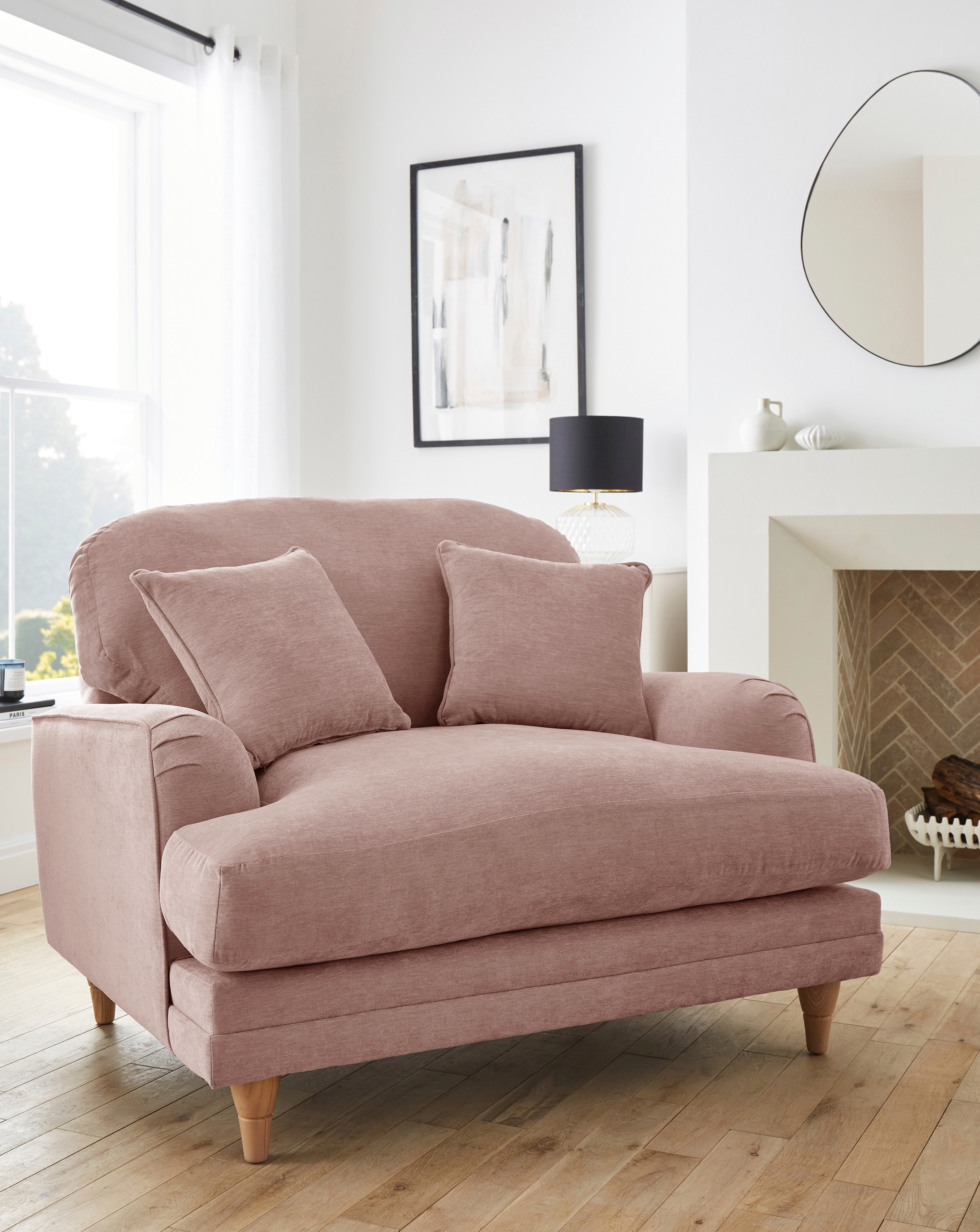 Azra Chenille Snuggle Chair