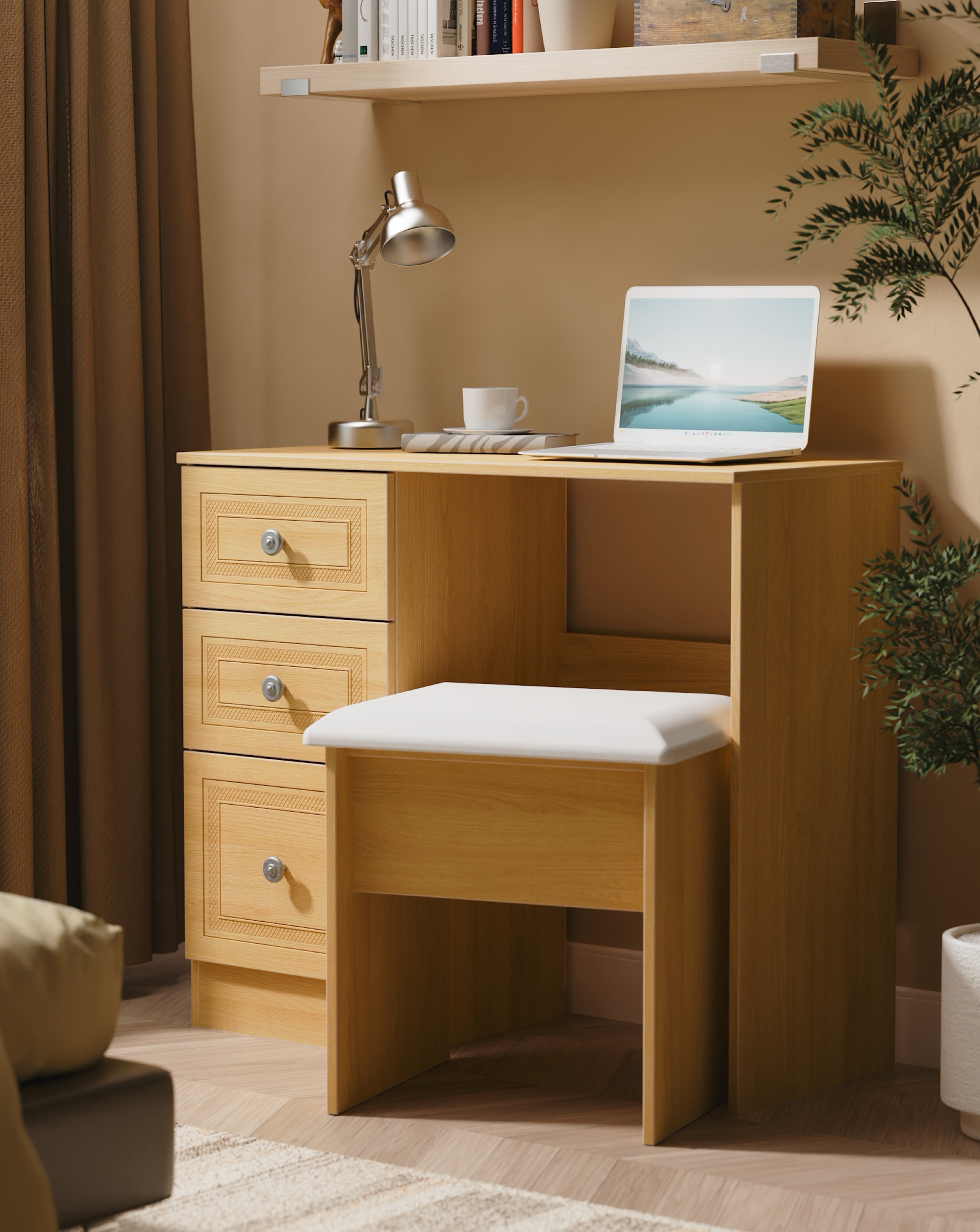 New In - Richmond Dressing Table & Stool Set