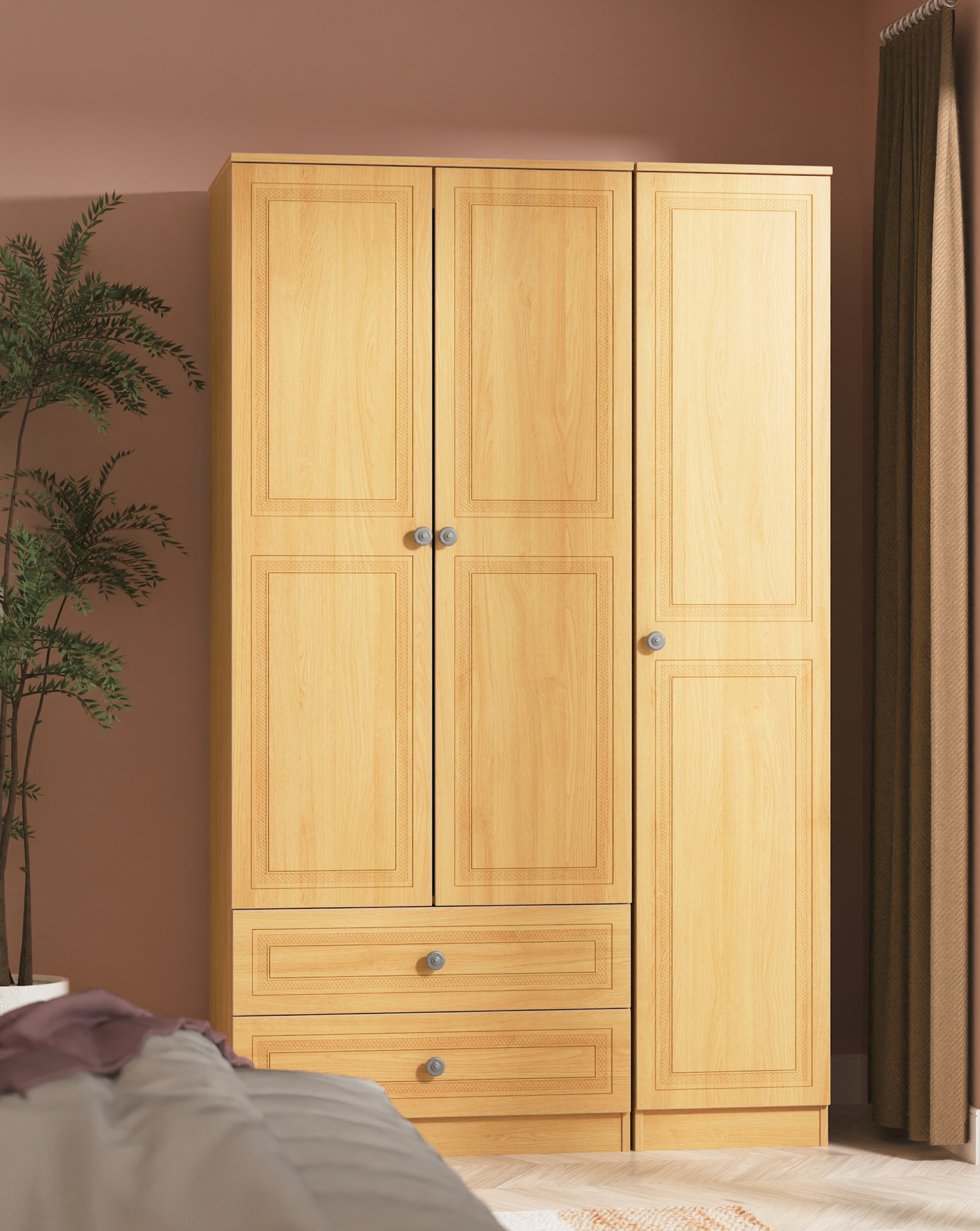 New In - Richmond Triple Wardrobe 2 Drawers