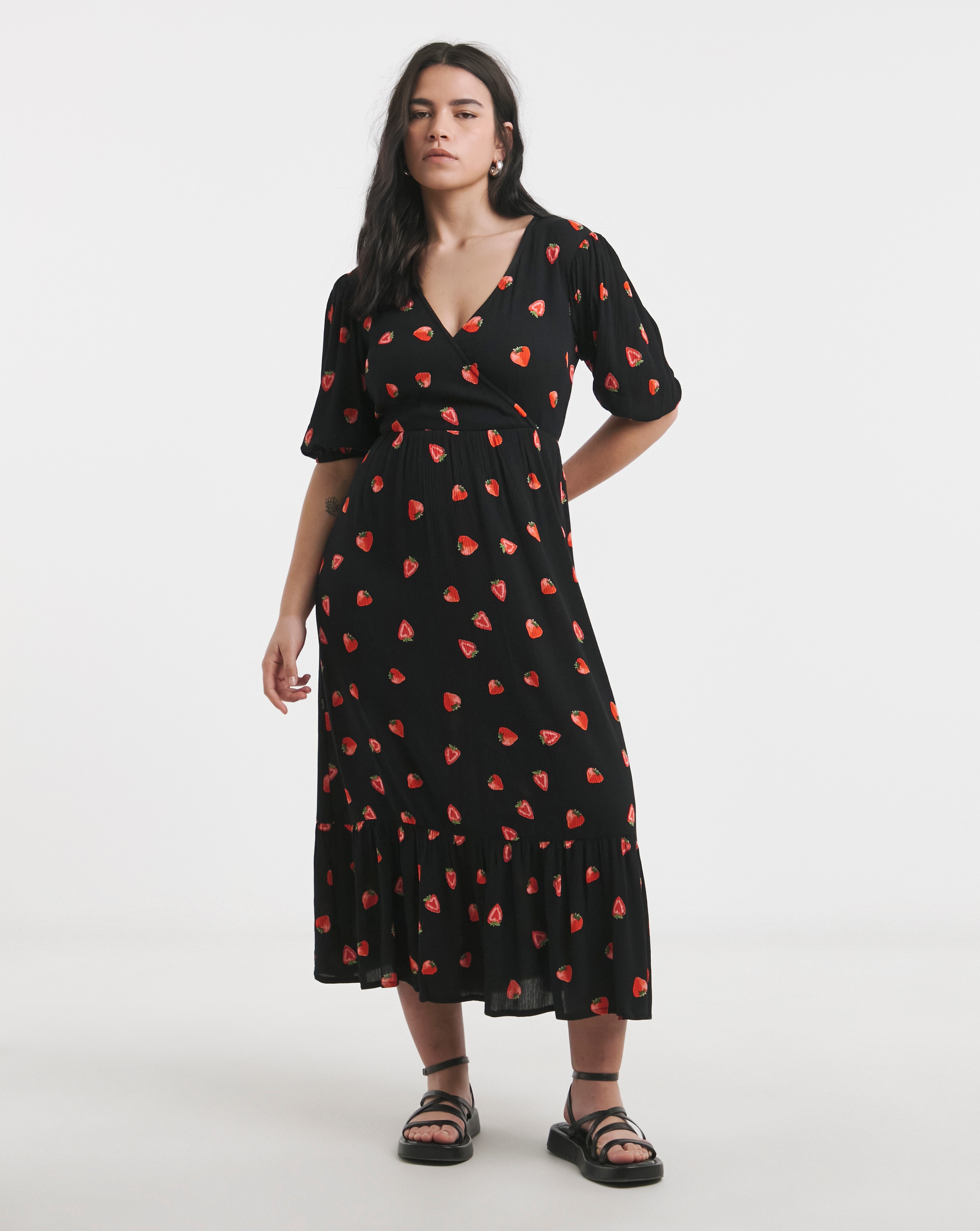 Simply Be - Women's Fruit Print Crinkle Maxi Dress - Size 10 - Fruit print - 100% Viscose