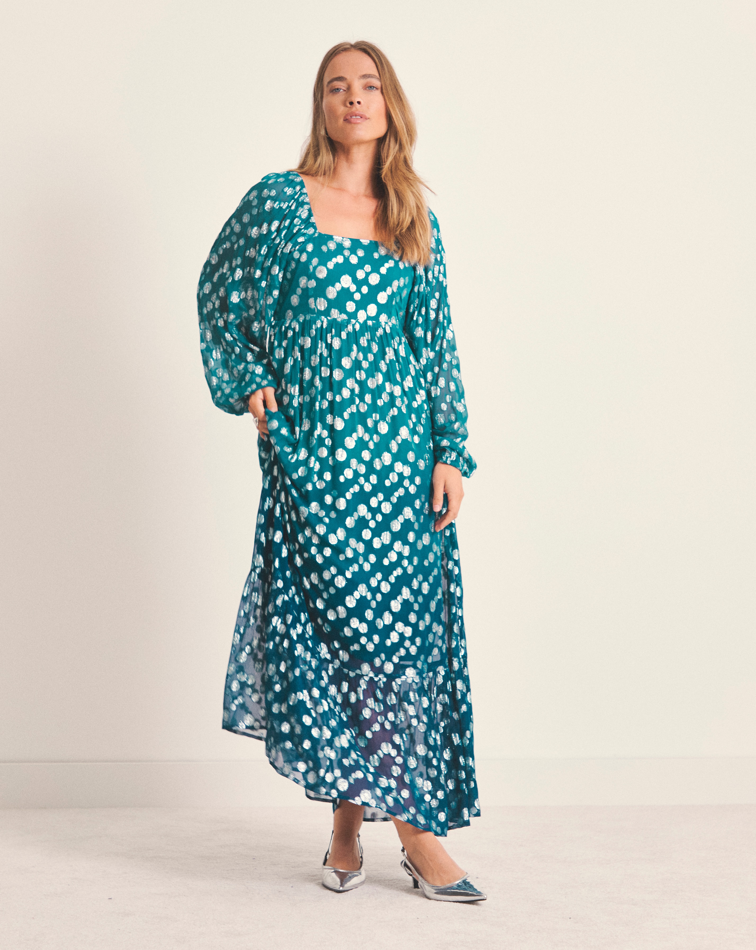New In - Ombre Dobby Jacquard Smock Dress