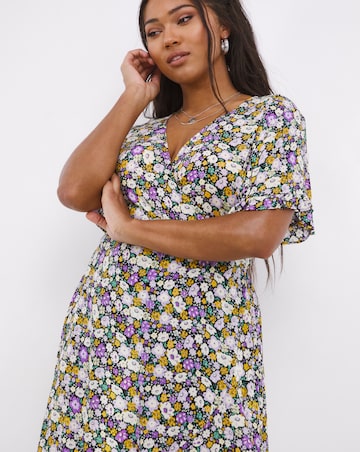 Printed Crinkle Wrap Midi Dress | Simply Be
