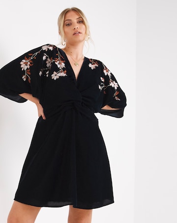 Hope & Ivy Embroidered Velvet Deep V- Neck Dress