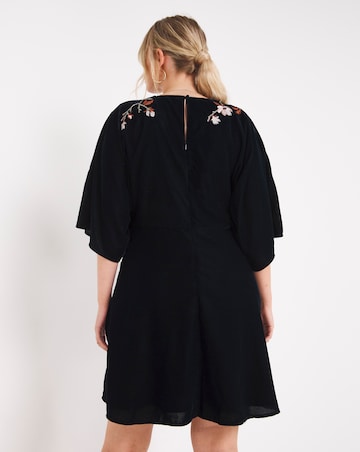 Hope & Ivy Embroidered Velvet Deep V- Neck Dress