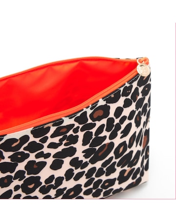 VICTORIA GREEN Mia Large Make Up Bag Leopard Tan