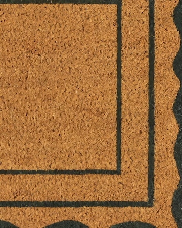 Green Scallop Coir Doormat