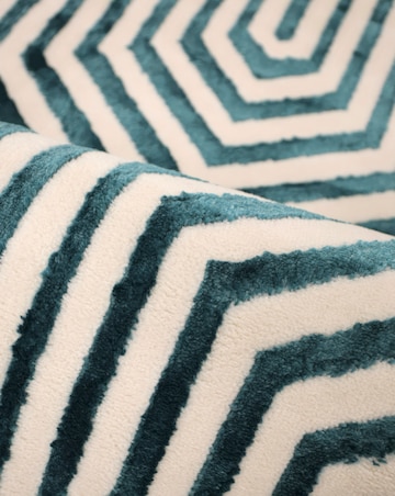 Brio Linear Textured Rug