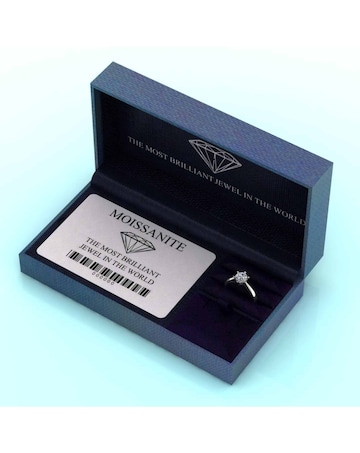 9ct White Gold 1ct eq Moissanite Solitaire Ring