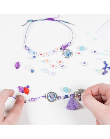 Totum Frozen Letter Bracelet Kit