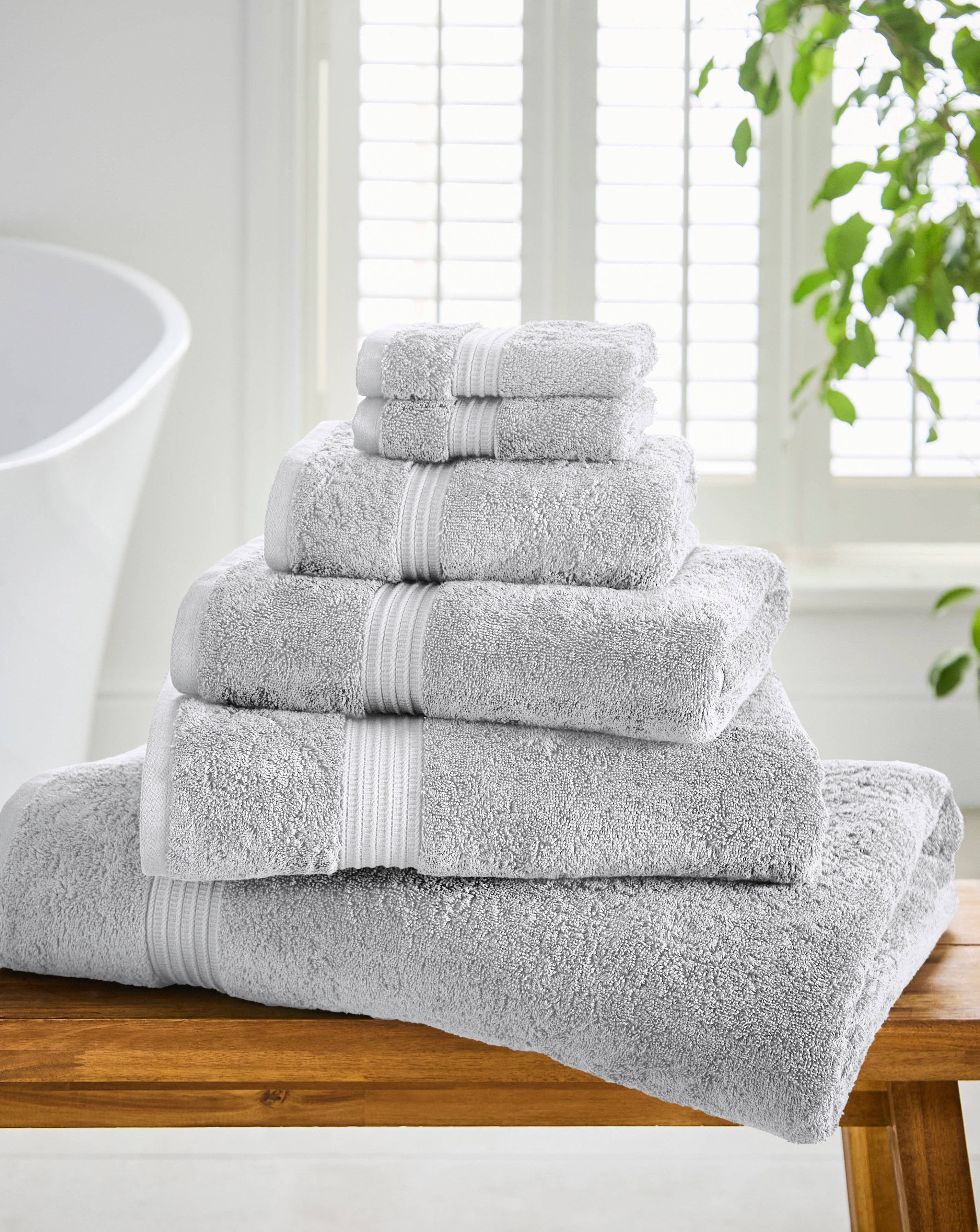 New In - Egyptian Cotton 600Gsm Towel - Silver