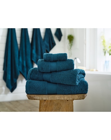 Deyongs Egyptian Cotton 550gsm Towel Peacock