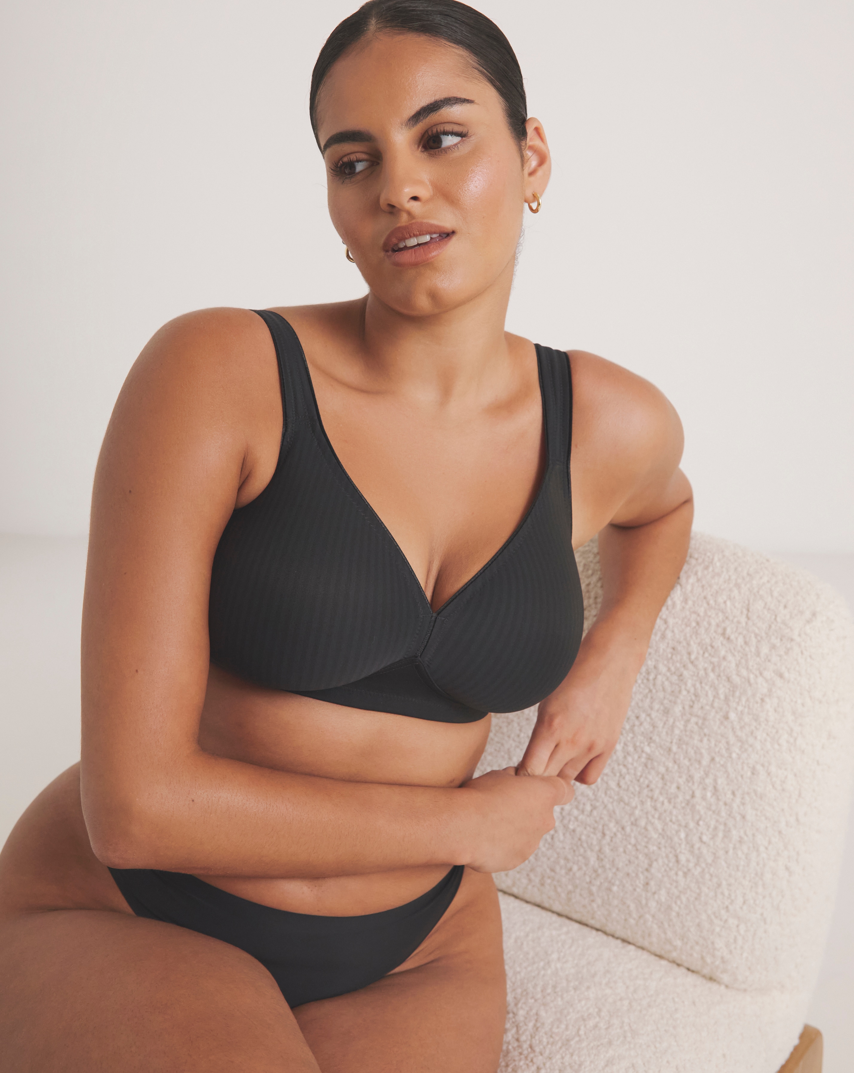 Triumph Modern Soft Cotton Non Wired Bra - Black - Size 32B - Women's