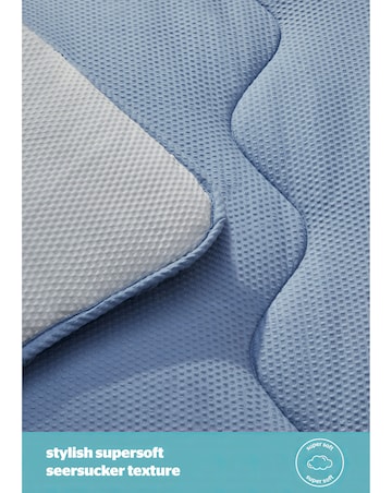 Silentnight Seersucker Coverless 10.5tog Duvet & Pillowcase Set