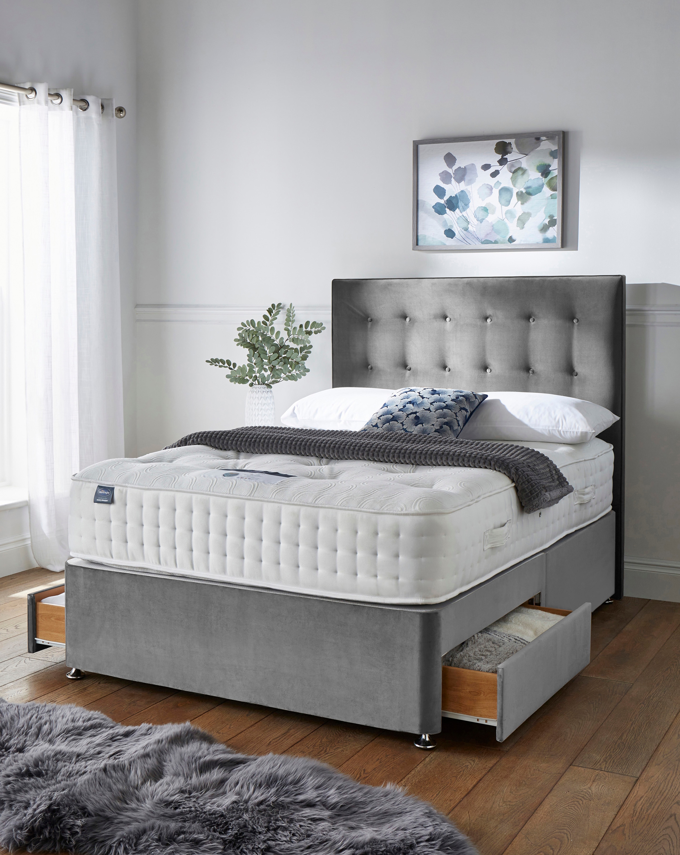 New In - Silentnight 4000 2 Drawer Divanset
