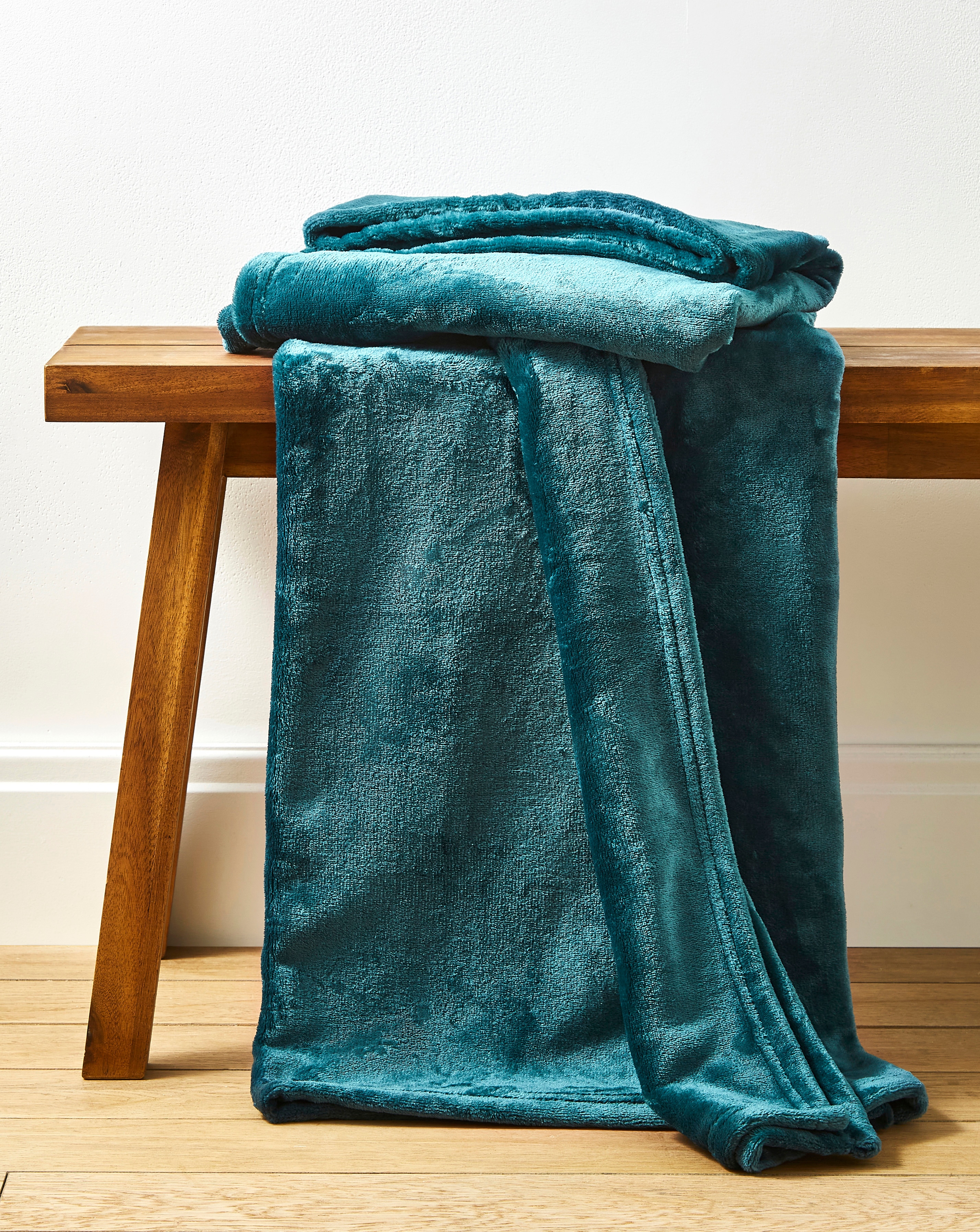 Plush Fleece Throw - Teal